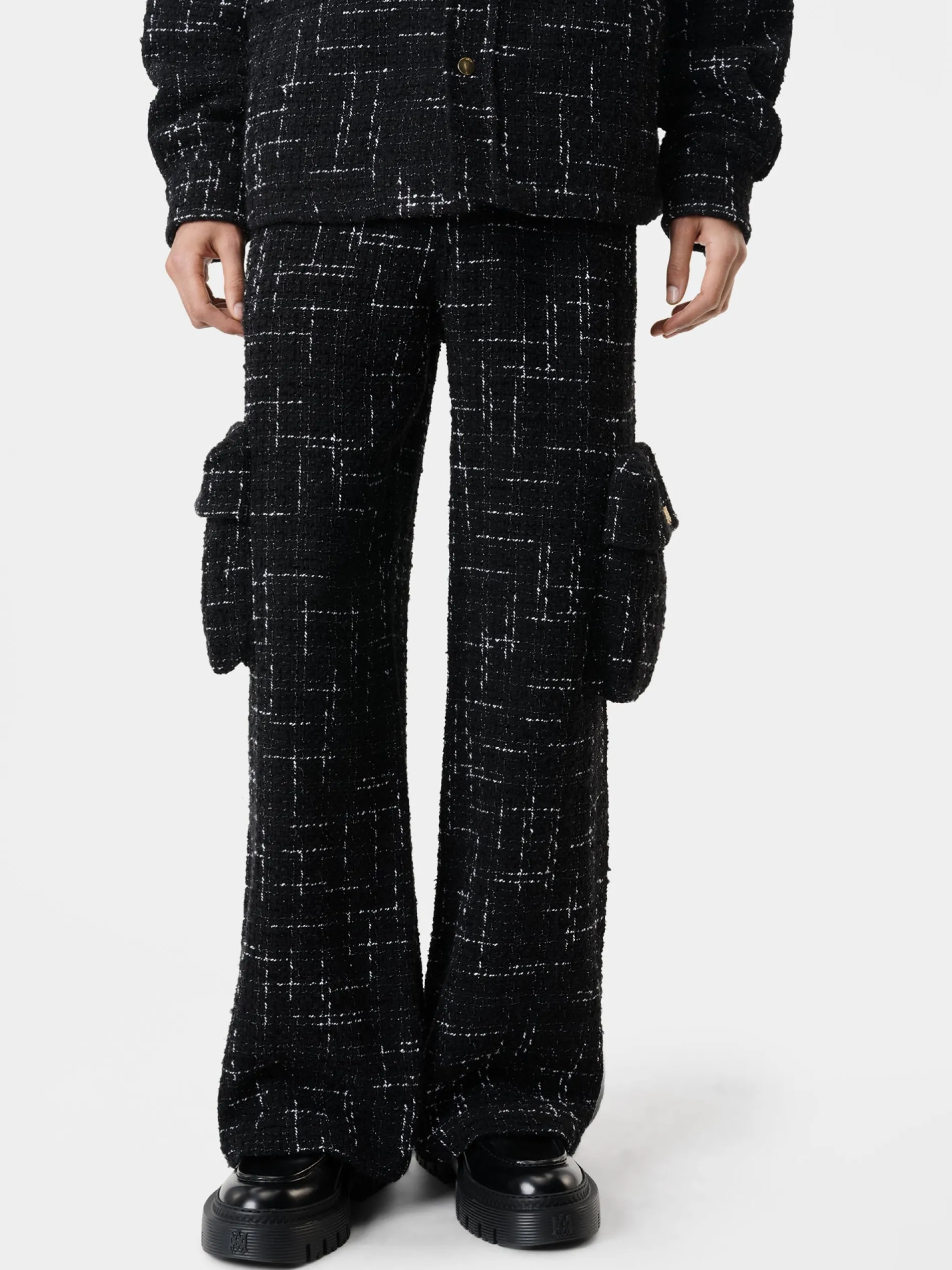 AMIRI Pants<FLECK TWEED CARGO BLACK