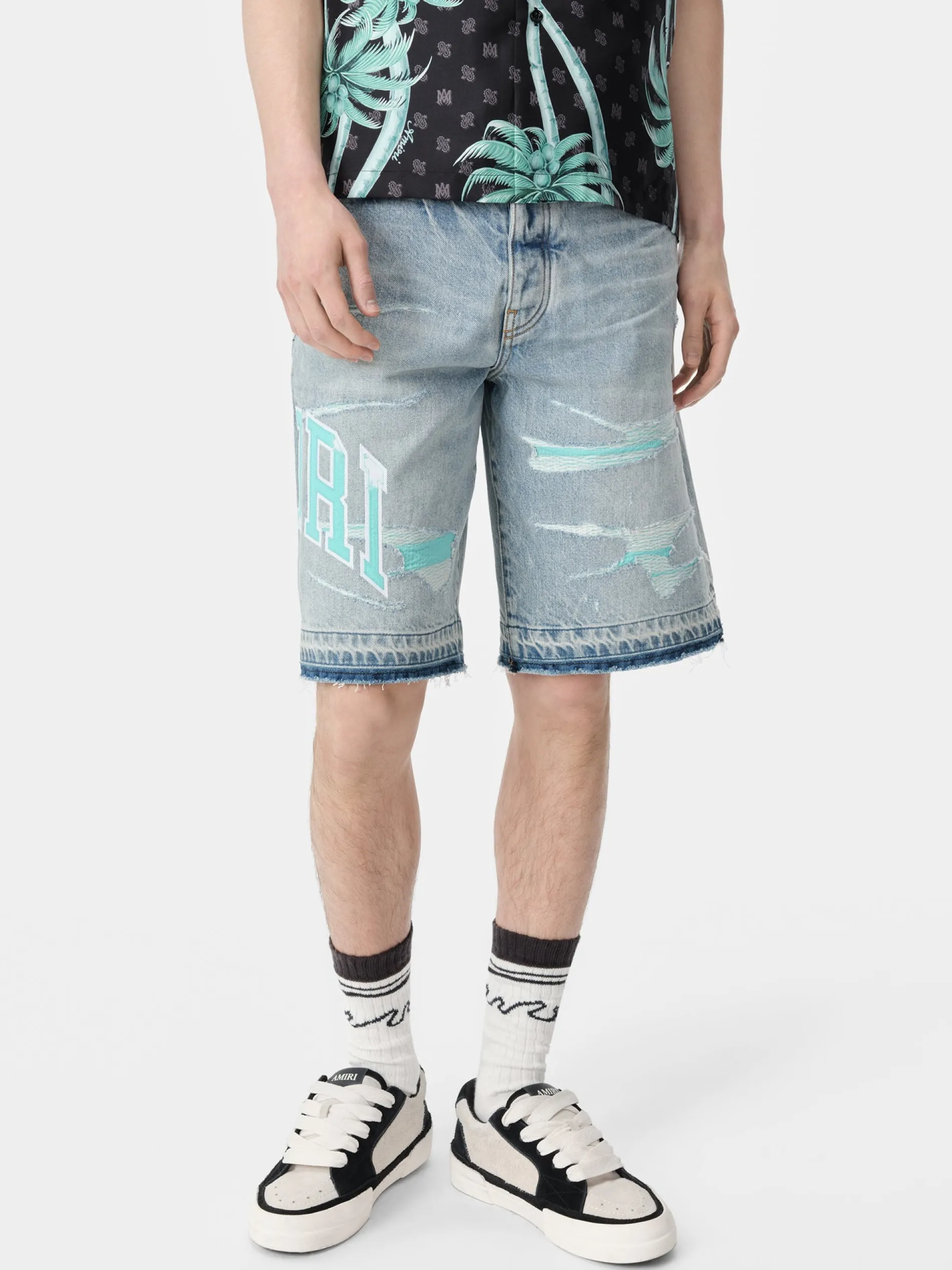 AMIRI Denim<VARSITY LOGO REPAIR SHORT PERFECT INDIGO
