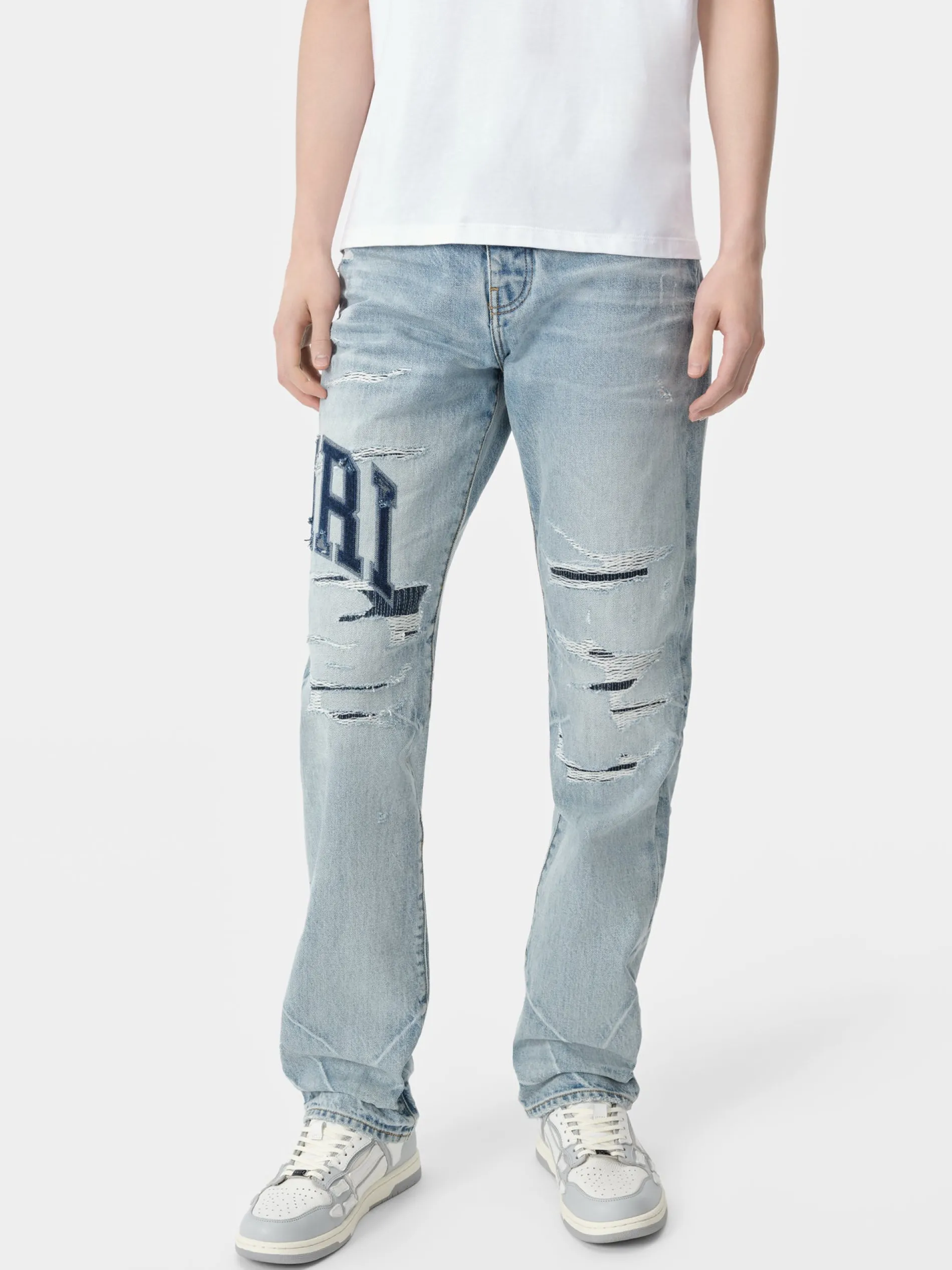 AMIRI Denim<VARSITY LOGO REPAIR STRAIGHT PERFECT INDIGO