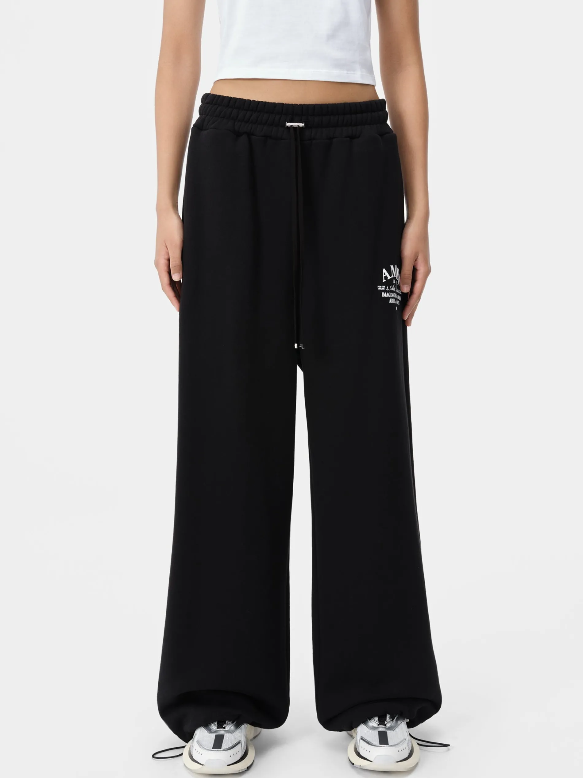 AMIRI Shorts & Sweatpants|Jersey<WOMEN'S ARTS DISTRICT FLARE SWEATPANT BLACK